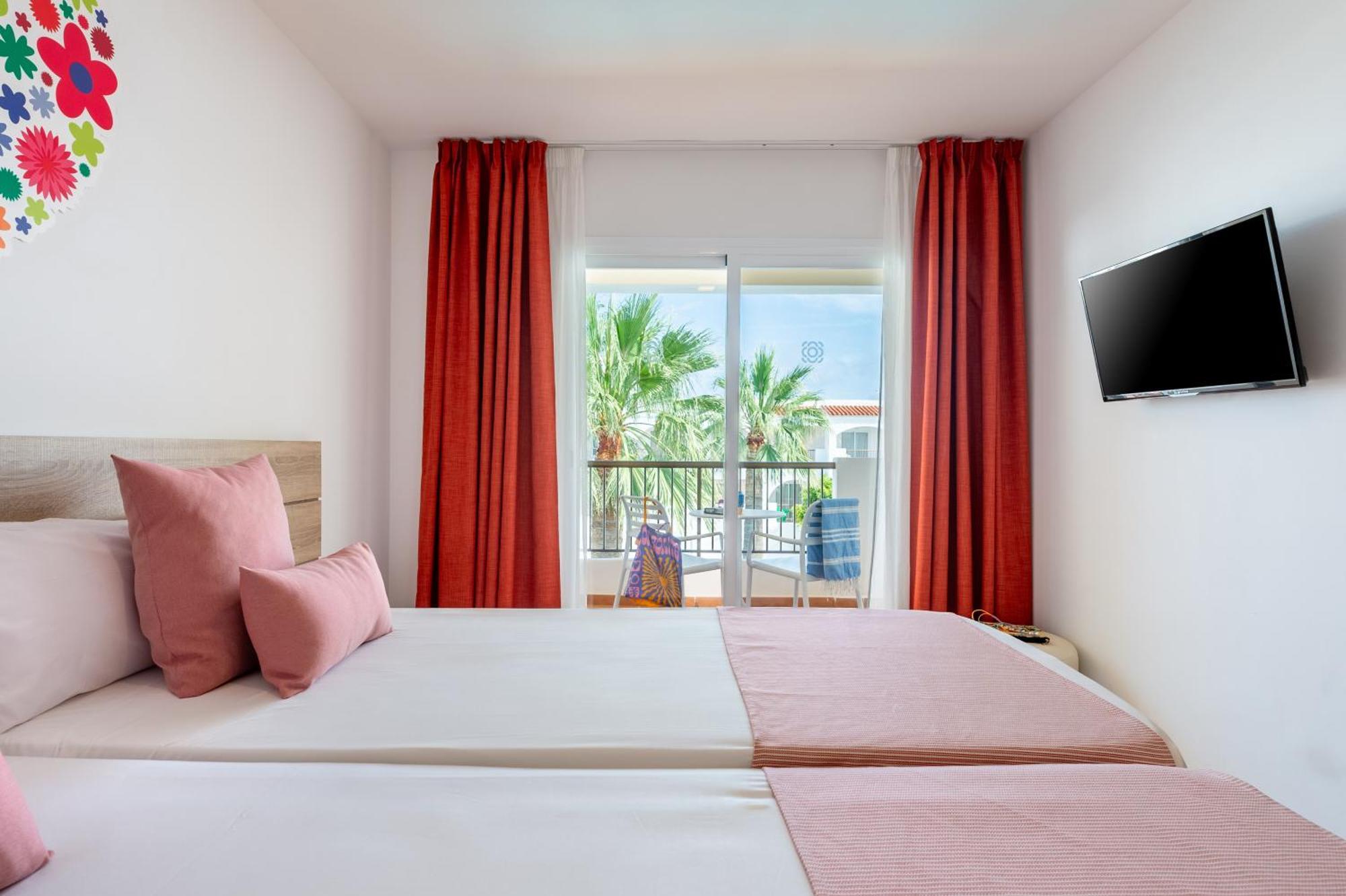 Hotel Vibra Bossa Flow - Adults Only プラヤ・デン・ボッサ エクステリア 写真